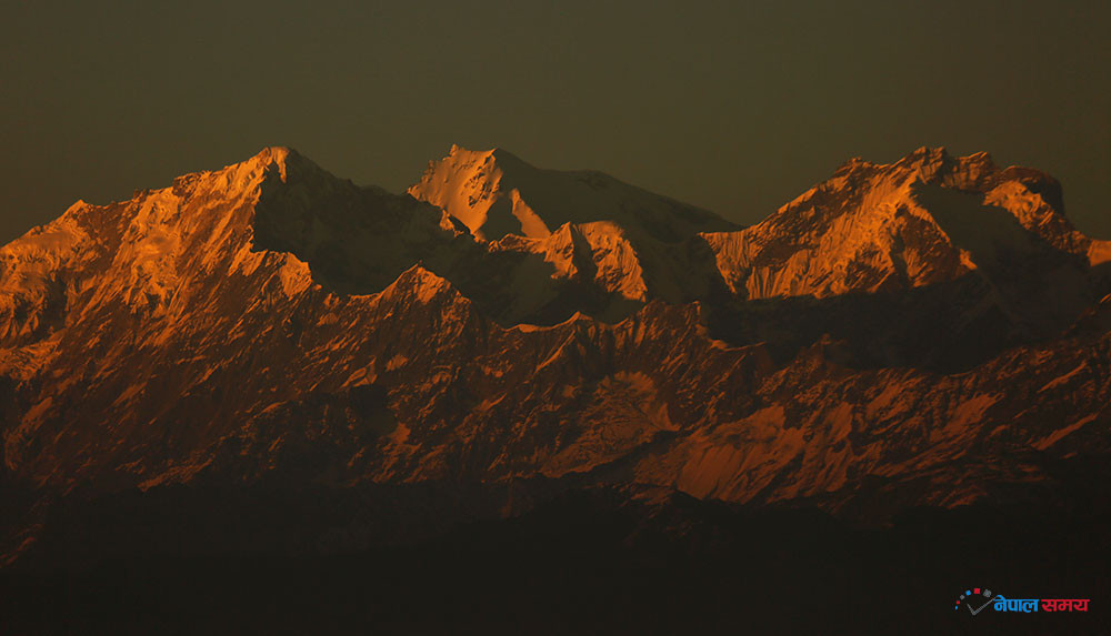 तिमीलाई देखेर हिमाल हाँसेको...(फोटोफिचर)