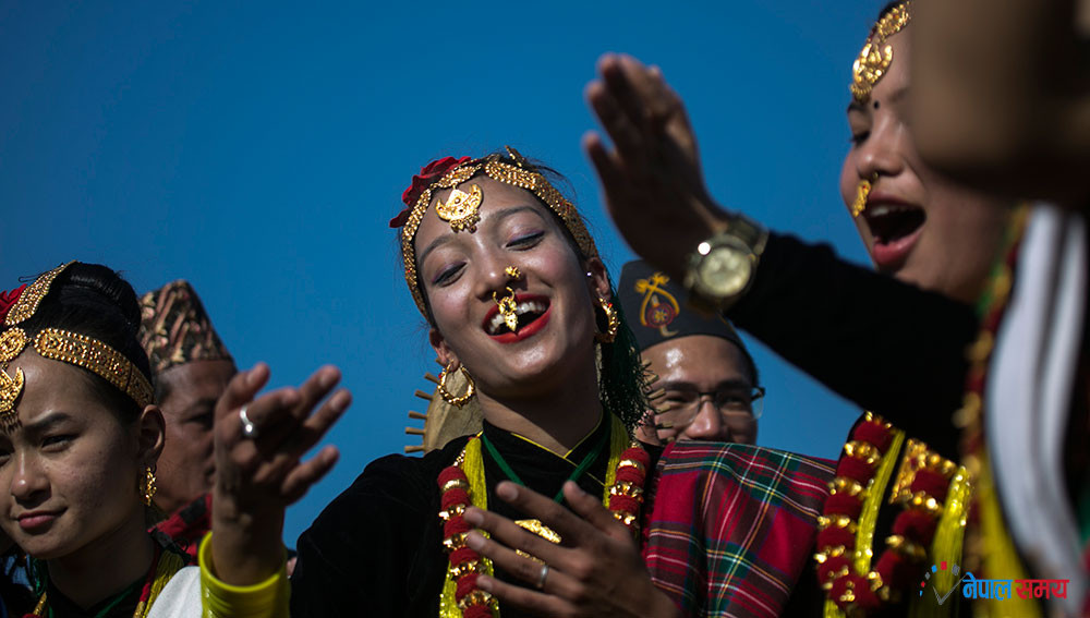 यस्तो देखियो टुँडिखेलमा माघे संक्रान्तिको रौनक (तस्बिरसहित)