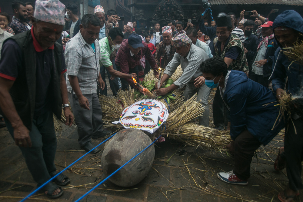 यसरी मनाइयो घण्टाकर्ण पर्व (फोटोफिचर)