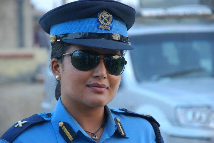 टिकटकलगायतका कुनै पनि प्रयोजनमा प्रहरी पोसाक प्रयोग गरे कारबाही