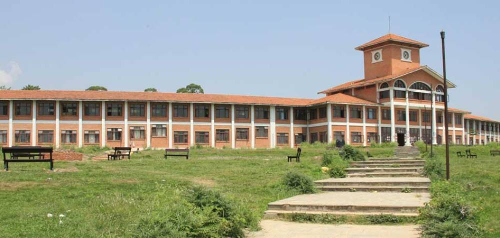 त्रिविले वैकल्पिक विधिबाट पठनपाठन र परीक्षा सञ्चालन गर्ने, विद्यार्थीलाई सम्पर्कमा आउन आग्रह