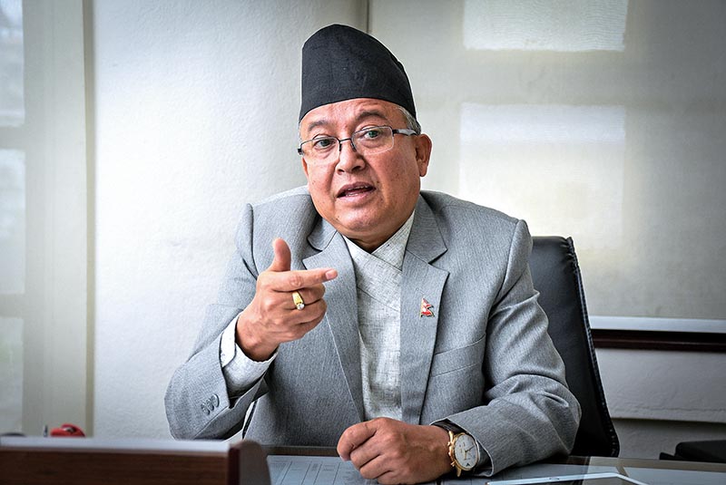 निर्वाचन शिक्षा सामग्रीमा किन लापरवाही गर्दै छ आयोग?