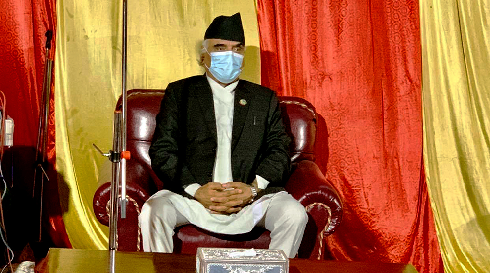 पञ्चायतले शिक्षण पेसा खोसेका नेपालीलाई ओली कदमले बनायो मुख्यमन्त्री