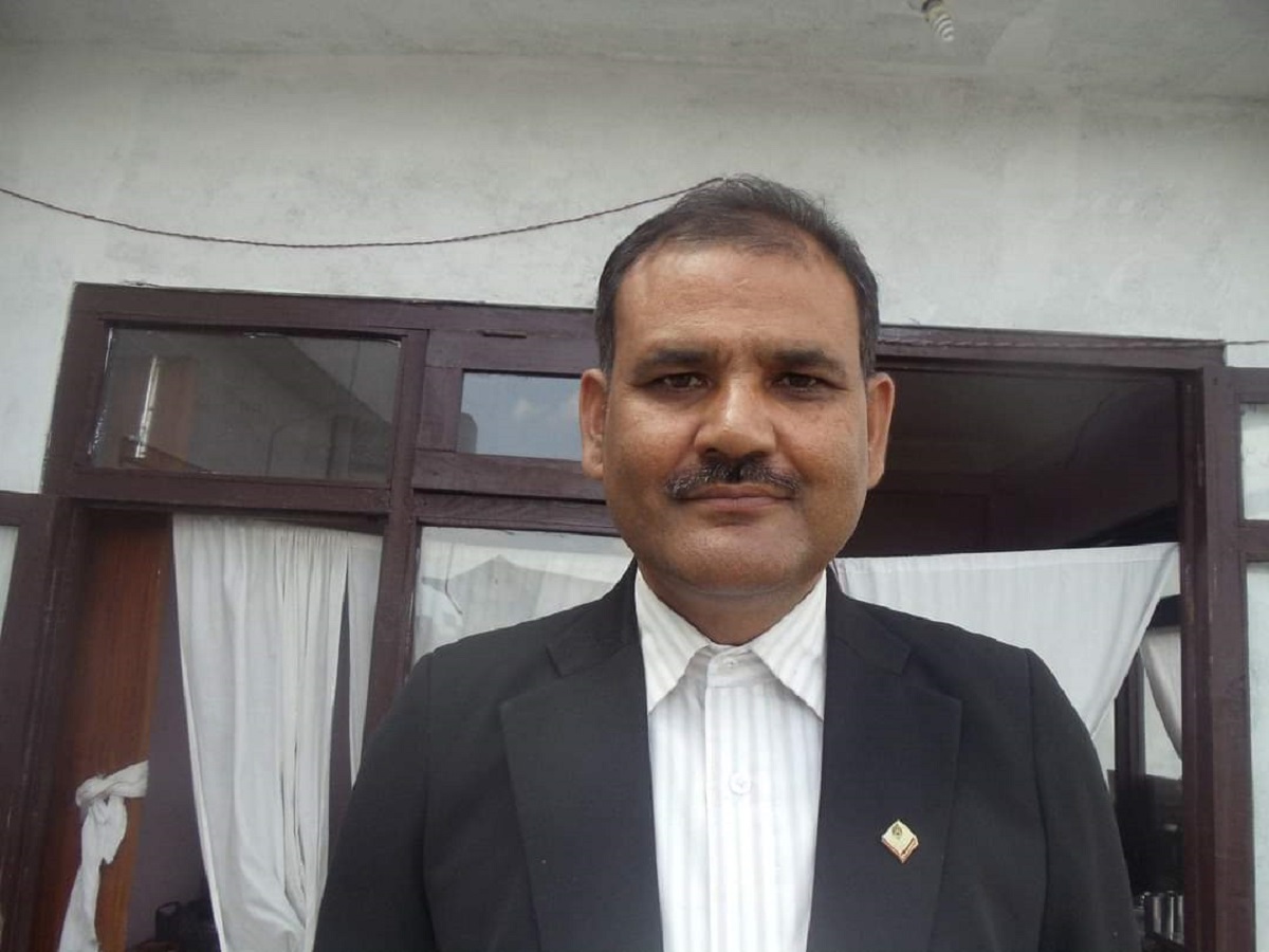 प्रदेश १ को चौथो मुख्य न्यायाधिबक्तामा आचार्य नियुक्त