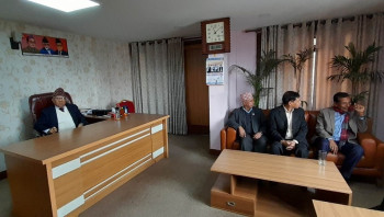 माधव नेपाललाई भेट्न पुगे सुवास नेम्वाङ