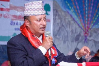 डेडिकेटेड र ट्रङ्कलाइन विवाद छिनोफानो गर्ने जिम्मेवारी आयोगको हो- मन्त्री खड्का