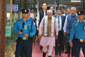काठमाडौं आइपुगे भारतीय विद्युत, आवास तथा सहरी मामिलामन्त्री खट्टर