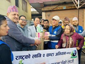 कुचो बोकेरै ‘राष्ट्रका लागि दुई घन्टा अभियान’मा जोडिए स्वास्थ्यमन्त्री थापा