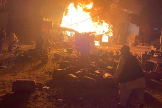 इलामको जसवीरे चिया प्रशोधन उद्योगमा आगलागी, करिब ७ करोड क्षति अनुमान