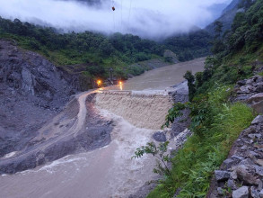 अरुण नदीमा बढ्याे जलसतह, नागरिकलाई सतर्कता अपनाउन प्रशासनको आग्रह