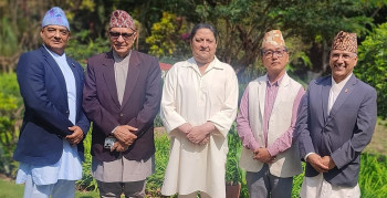पूर्वराजा ज्ञानेन्द्रलाई भेट्न दमक पुगे राप्रपा नेताहरू