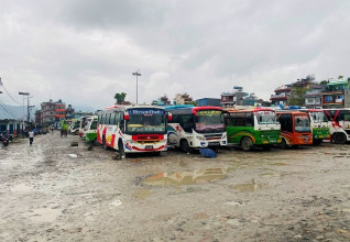 दसैंमा पोखराबाट बाहिरिने यात्रु घटे