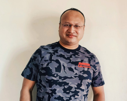 बैंकर डंगोललाई इलाम स्वर्गकै टुक्रा लागेपछि...