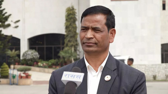 सरकार बनाउने-ढाल्ने खेलले केन्द्रदेखि प्रदेशसम्मै विकास ओझेलमा परेको छ: पूर्वमुख्यमन्त्री शाही [अन्तर्वार्ता]