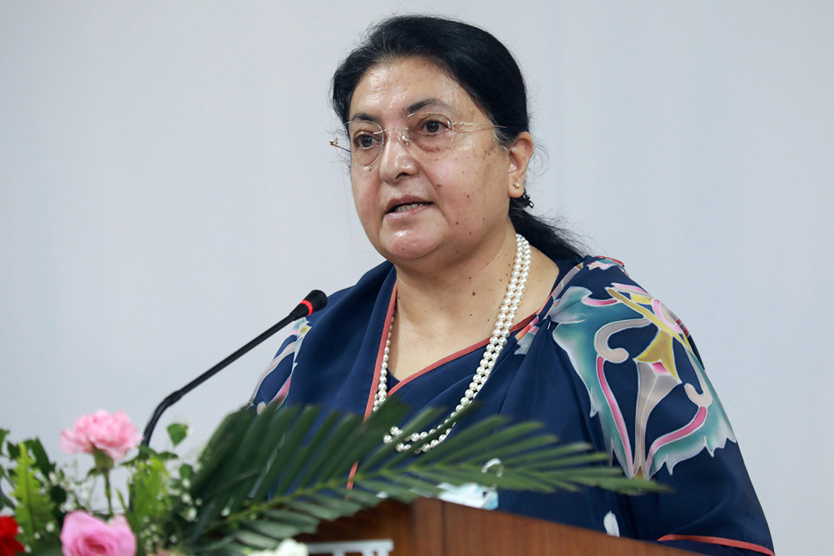 सरकारको आग्रह लत्याउँदै सीपीसीको सुरक्षा रणनीति बैठकमा राष्ट्रपति भण्डारी सहभागी