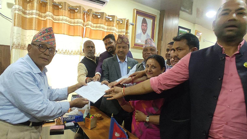 लुम्बिनीको मुख्यमन्त्रीका लागि डिल्ली चौधरीको दाबी पेस