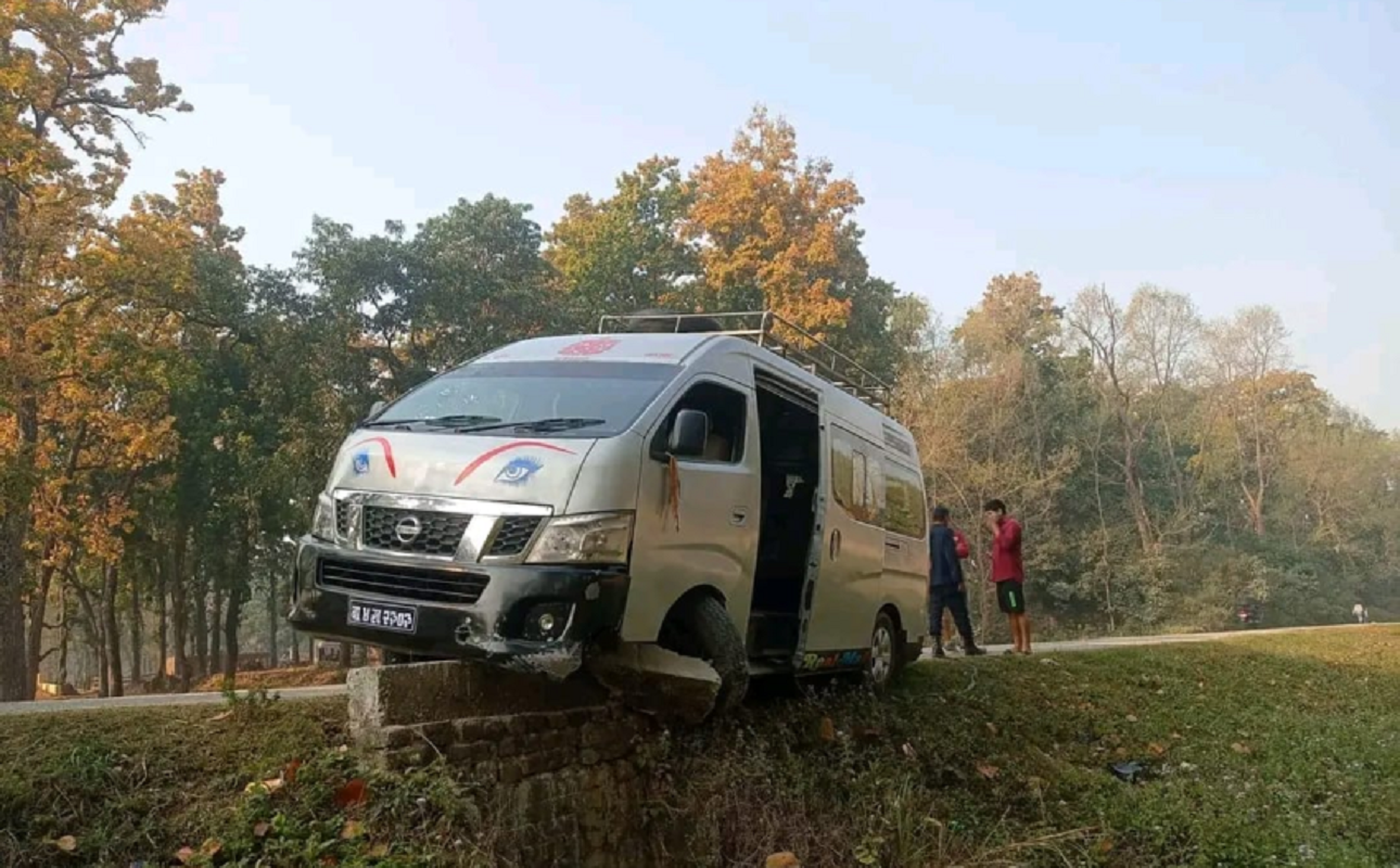 कञ्चनपुरमा हायस दुर्घटना, चार जना घाइते