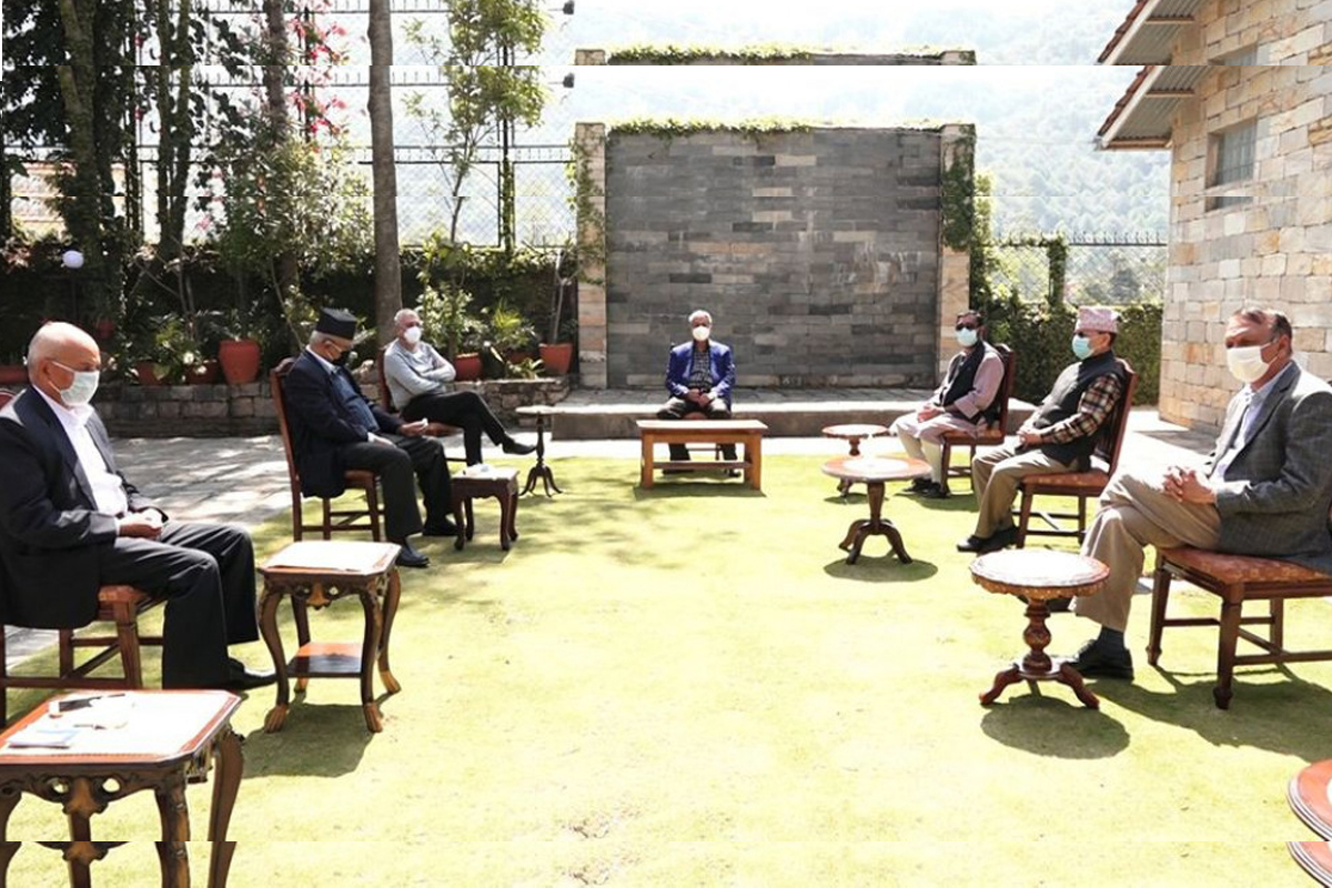 कांग्रेसमा विधानले नै नचिन्ने पदाधिकारी बैठक मोह