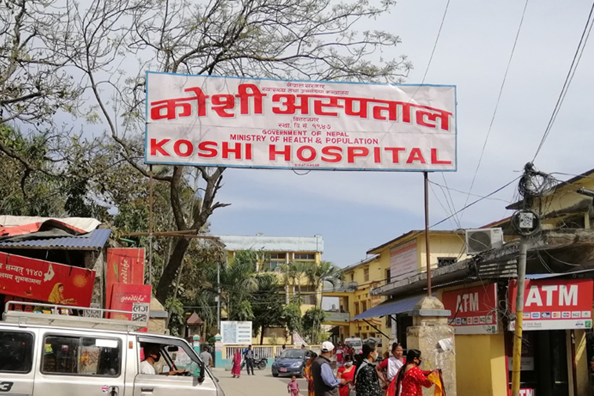 जिउँदो शिशुलाई मृत घोषणा गरेपछि कुटिए डाक्टर