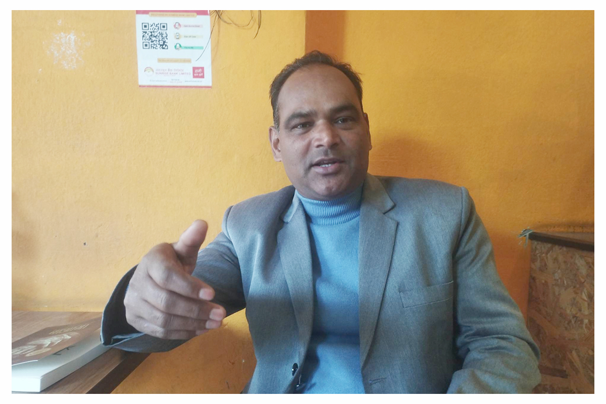 आफ्नै पिलो निचोर्न बाँकी छ भन्ने लागेर 'बाआमा' लेखेका रामलाल