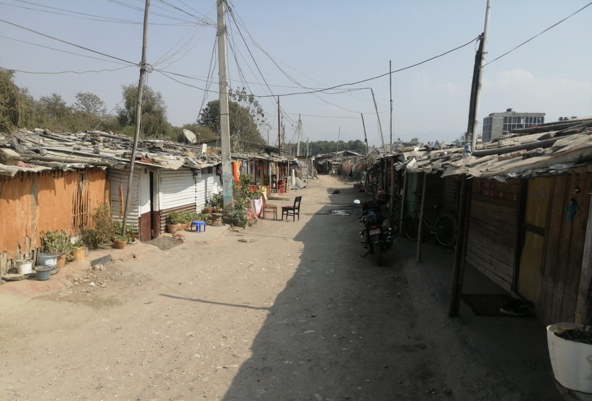 अव्यवस्थित बसोबासीलाई व्यवस्थापनको विकल्प